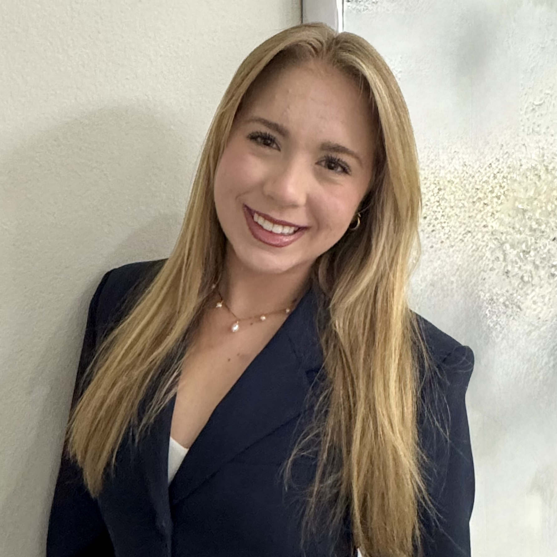 Communications_Delaina Diaz